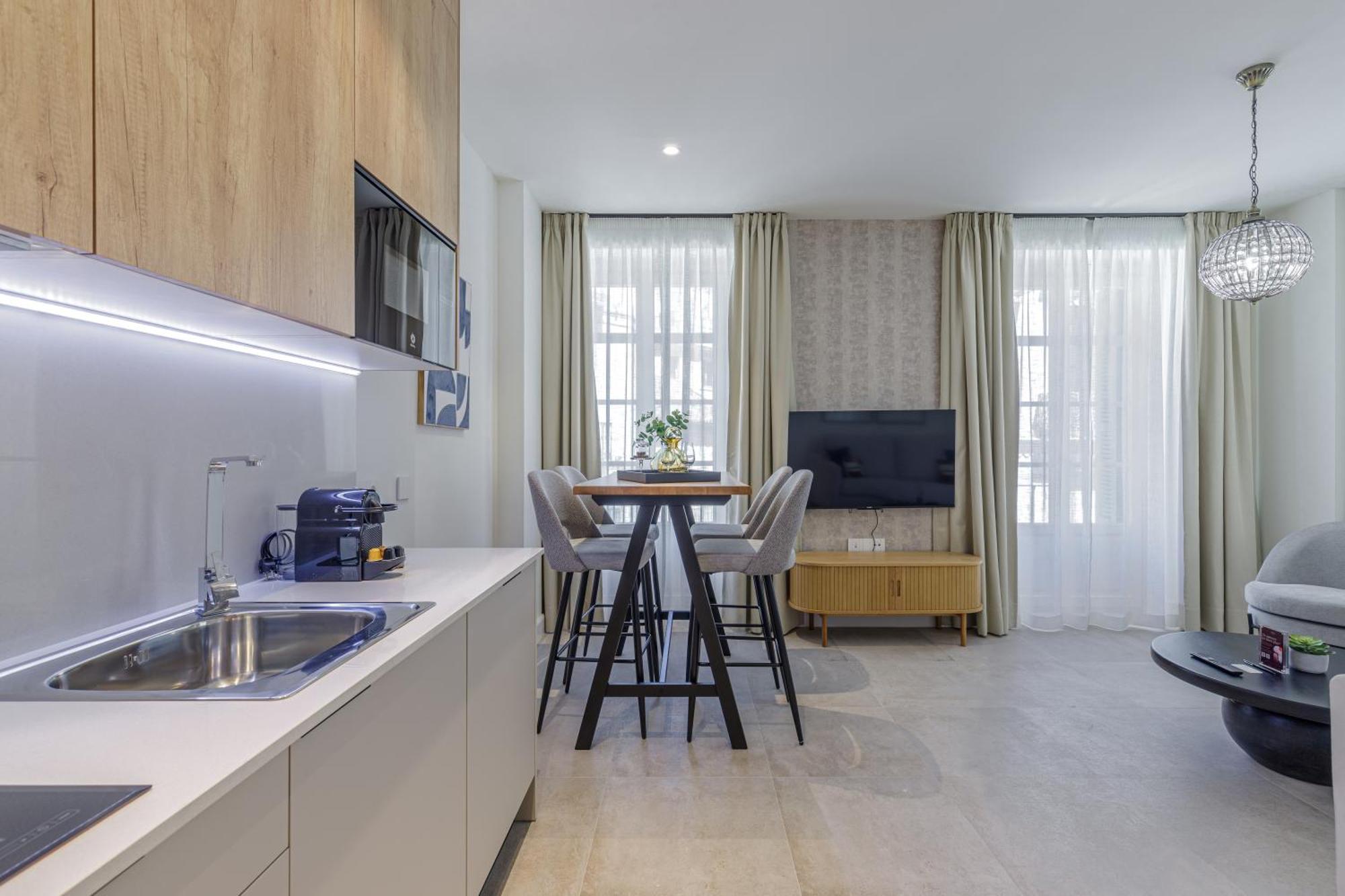 Plaza Del Siglo Suites & Boutique Apartments By Caleta Homes Малага Екстер'єр фото